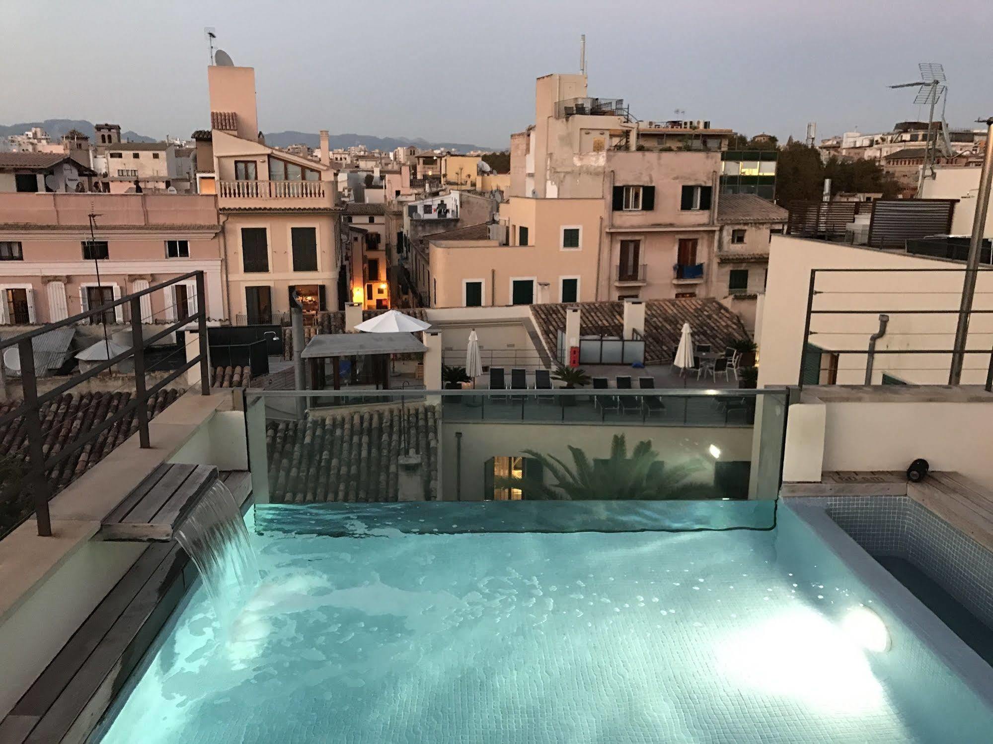 Petit Palace Hotel Tres Пальма-де-Майорка Экстерьер фото
